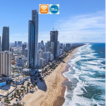 Beachside Apartment In The Heart Of Surfers Paradise - Free Parking Gold Coast Exteriér fotografie